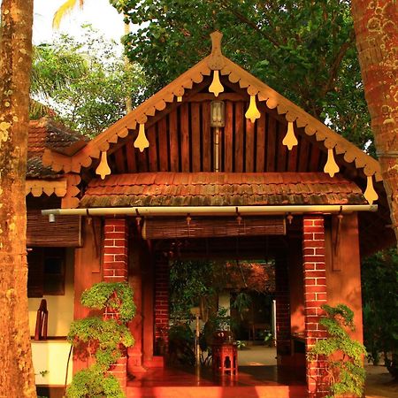 Sea Hut Homestay Kochi Exterior photo