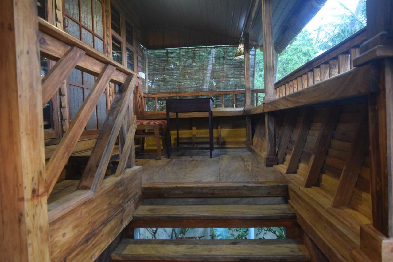 Sea Hut Homestay Kochi Exterior photo