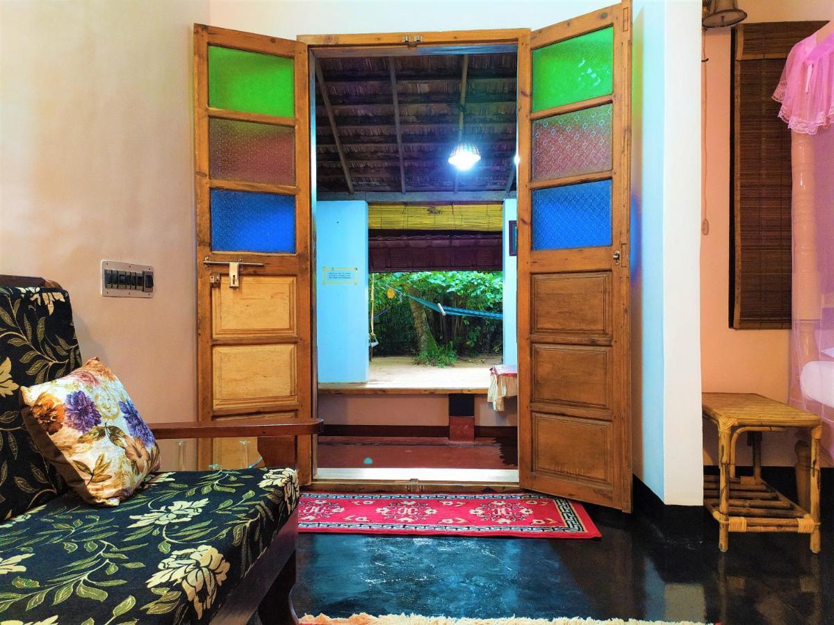 Sea Hut Homestay Kochi Exterior photo