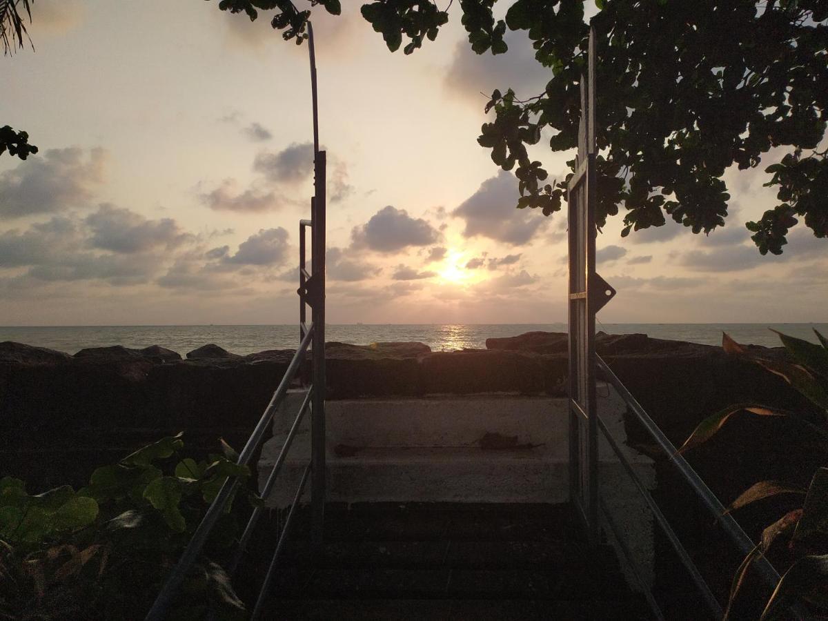 Sea Hut Homestay Kochi Exterior photo